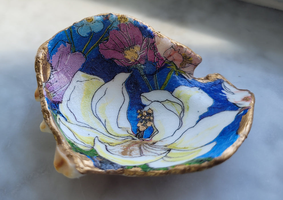 Trinket Dish Blue Floral with Gold Leaf Paint (3 in.)